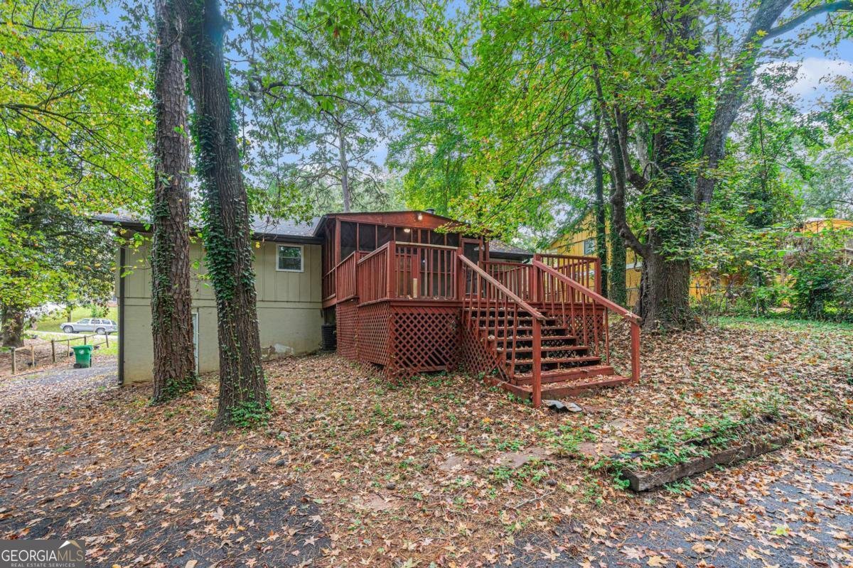 1513 Spruce Ridge Way Stone Mountain - 25