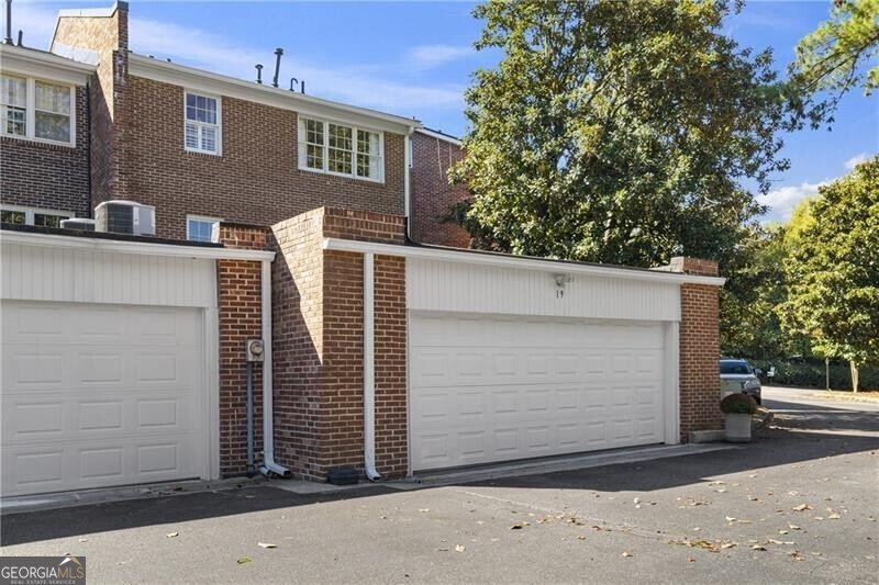 3050 Margaret Mitchell Drive Atlanta - 25