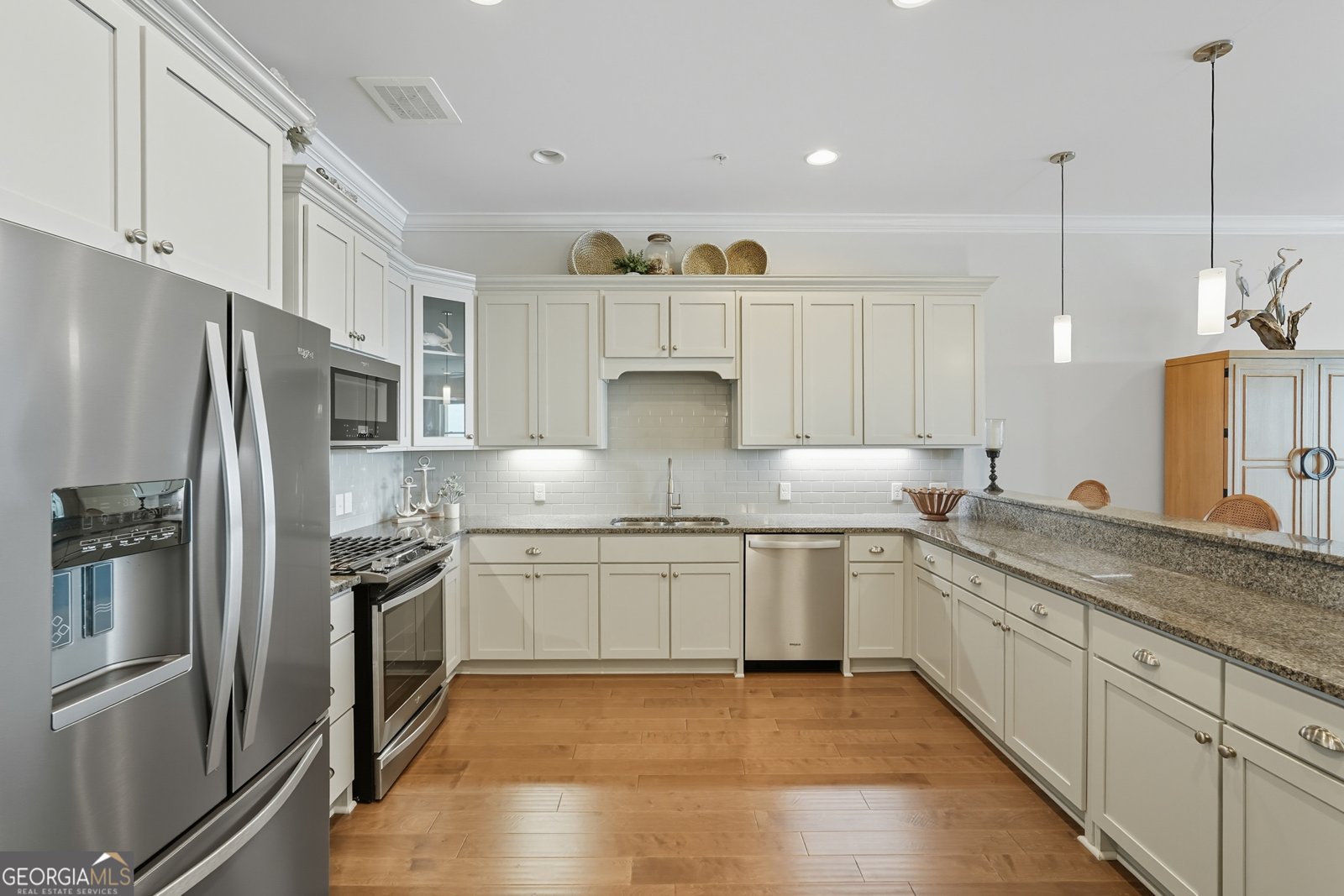 227 Fort King George Drive Darien - 8