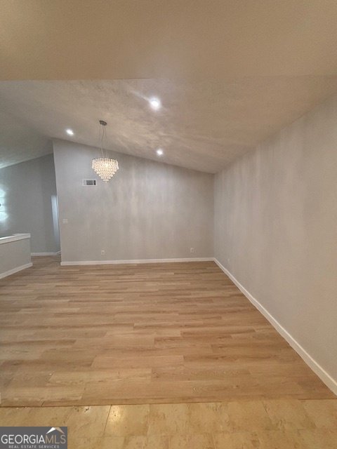 3260 valley bend Road south Fulton - 10