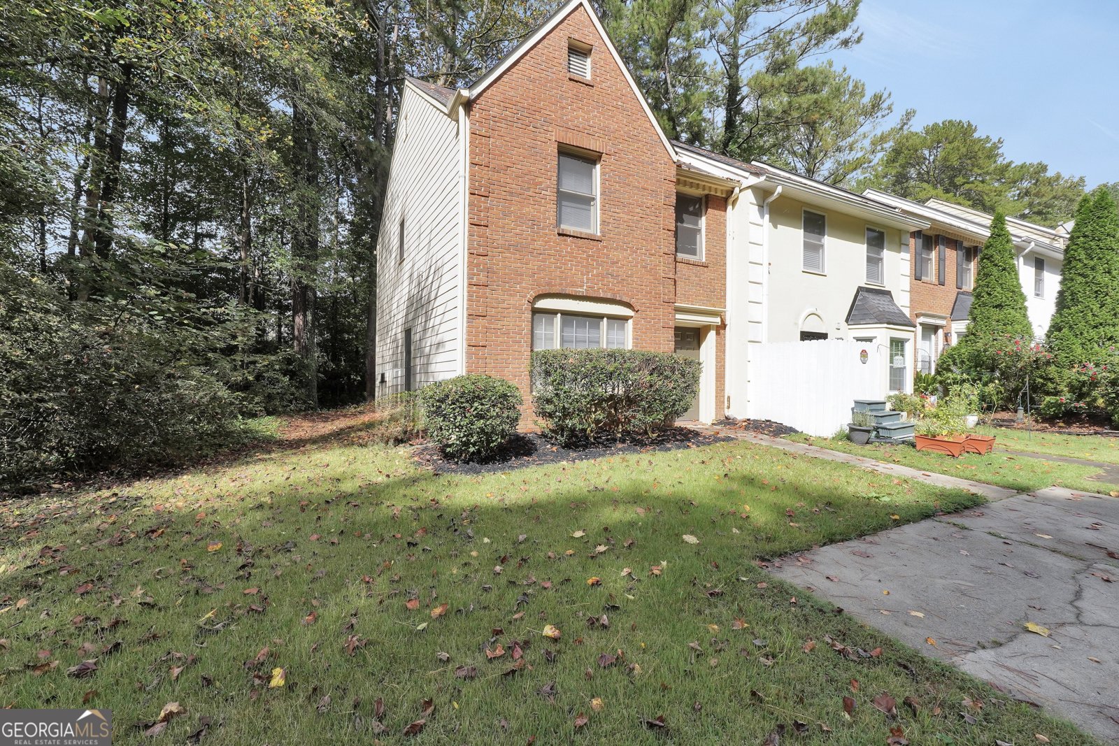 2813 New South Drive Marietta - 31