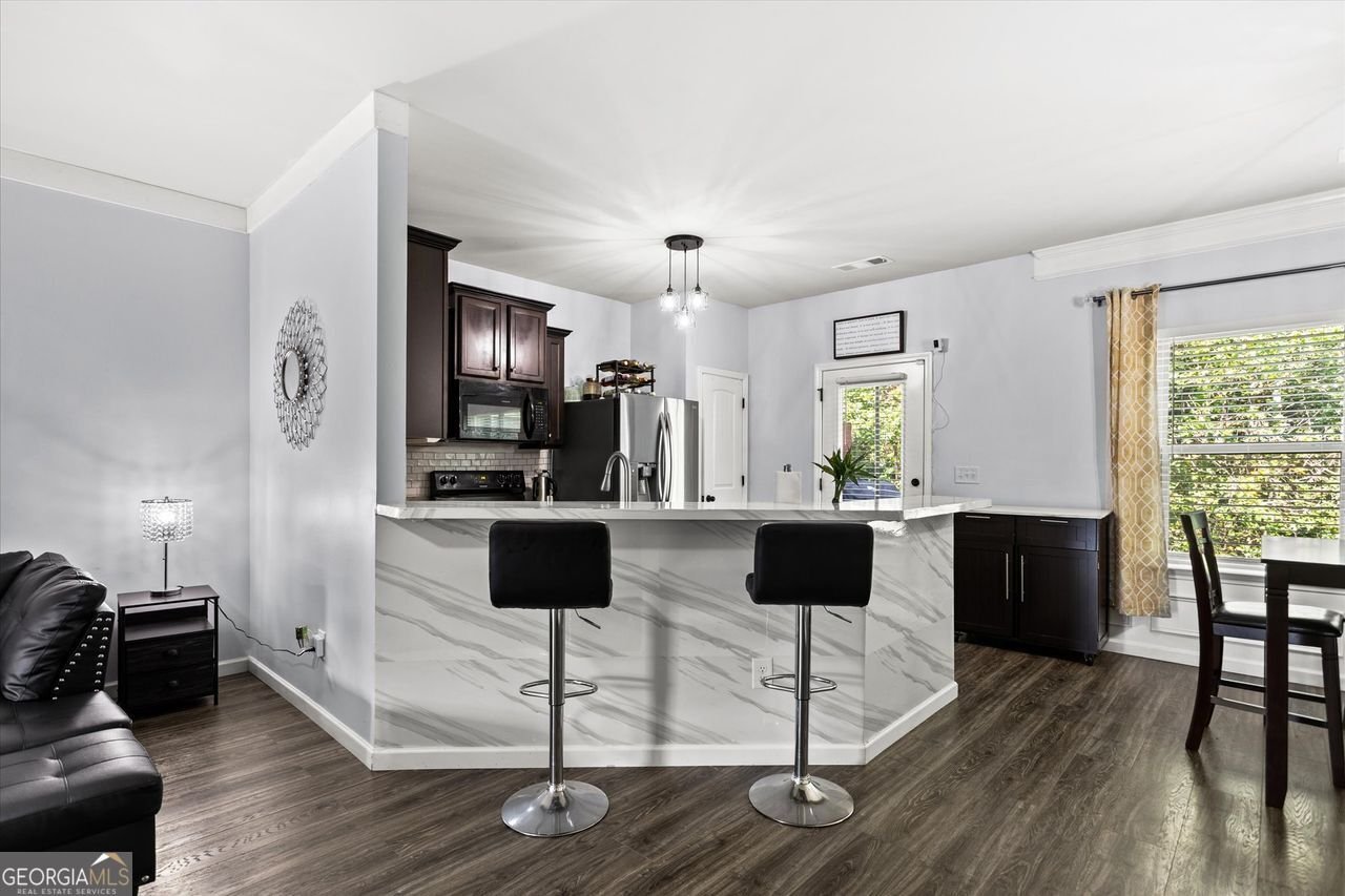 116 SPRING WAY Square Canton - 23