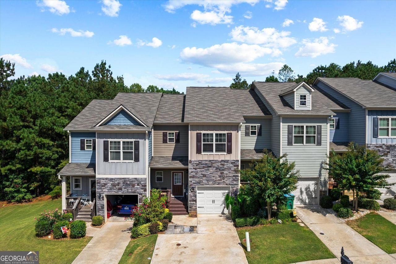 116 SPRING WAY Square Canton - 40