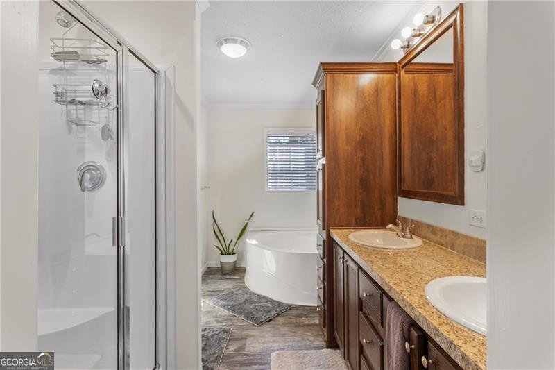 75 CARDINAL Lane Lawrenceville - 16