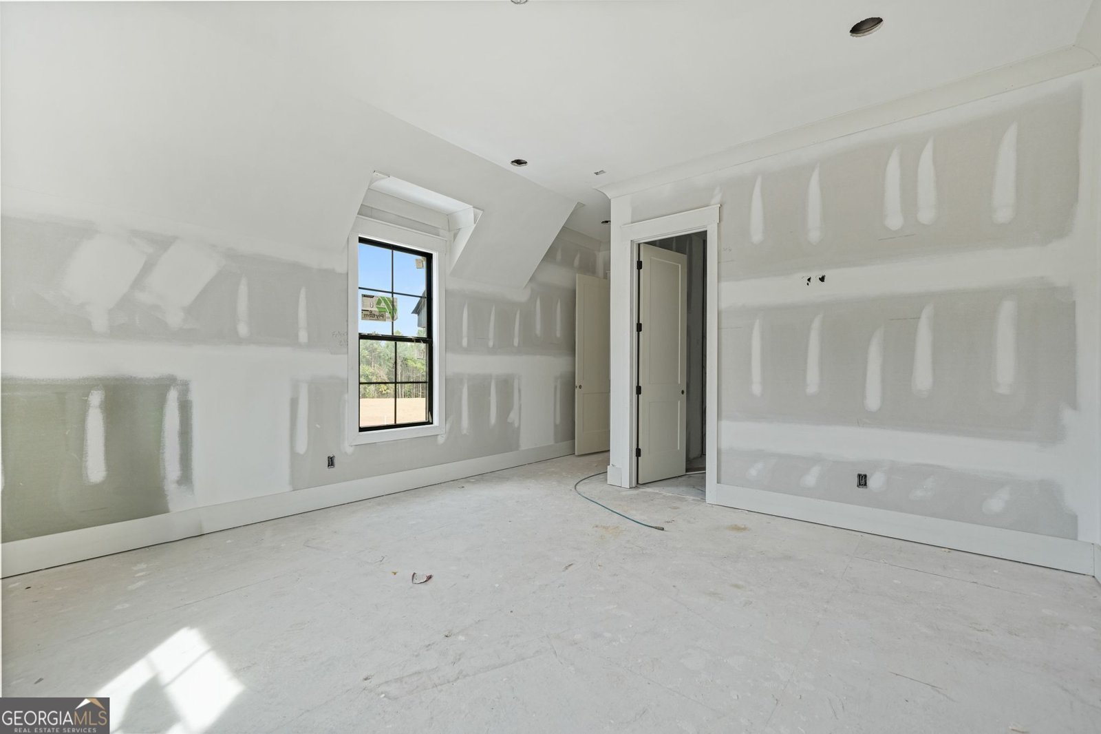 3235 Smithtown Road Suwanee - 55