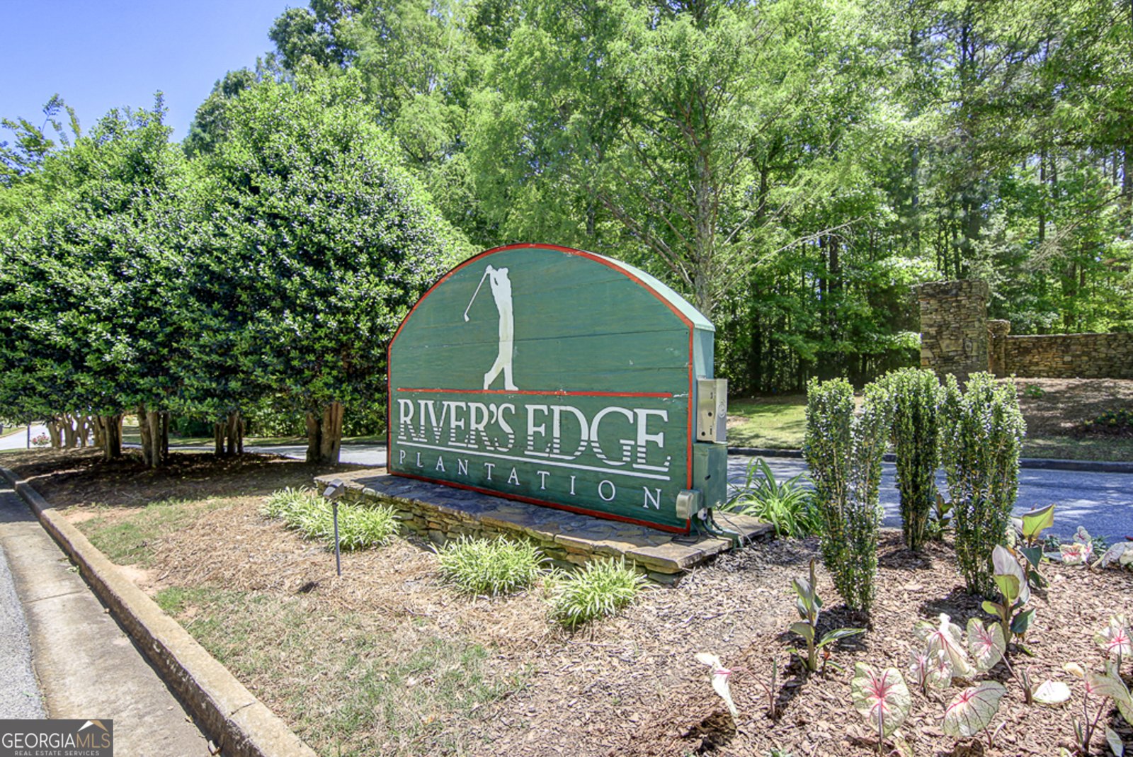 12350 Riviera Drive Fayetteville - 18