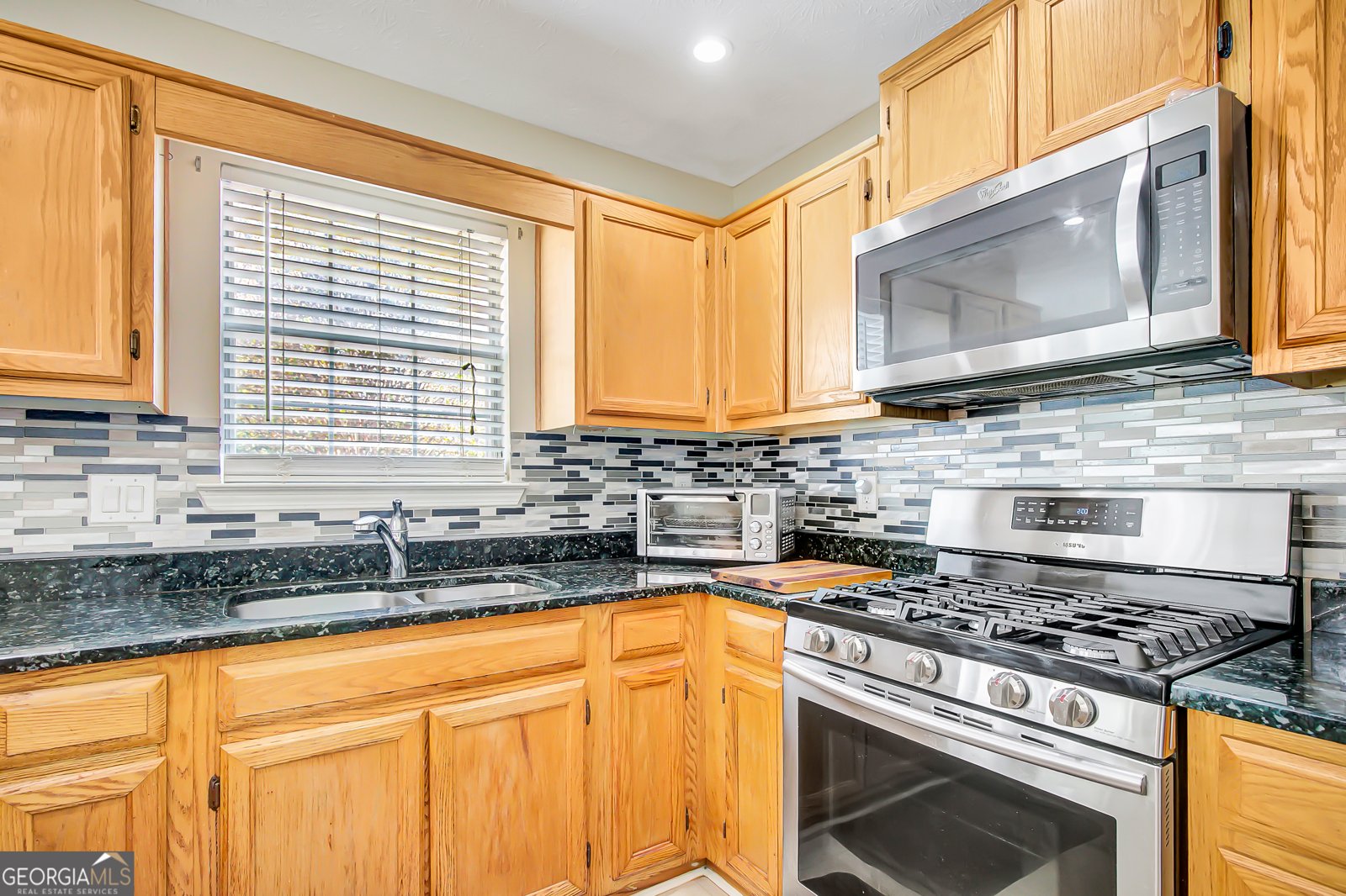 12350 Riviera Drive Fayetteville - 19