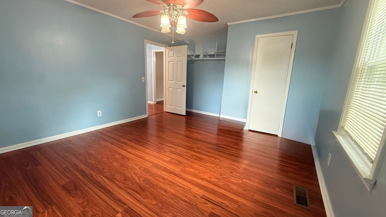 1115 ILA Commerce - 4