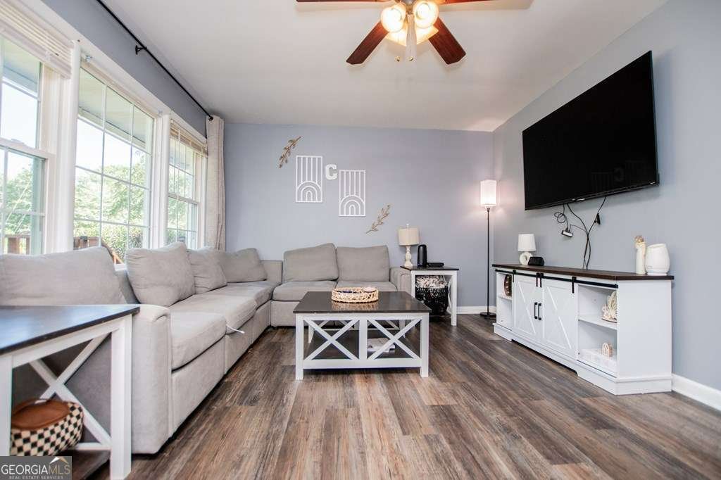 33 Armstrong Drive Carrollton - main photo