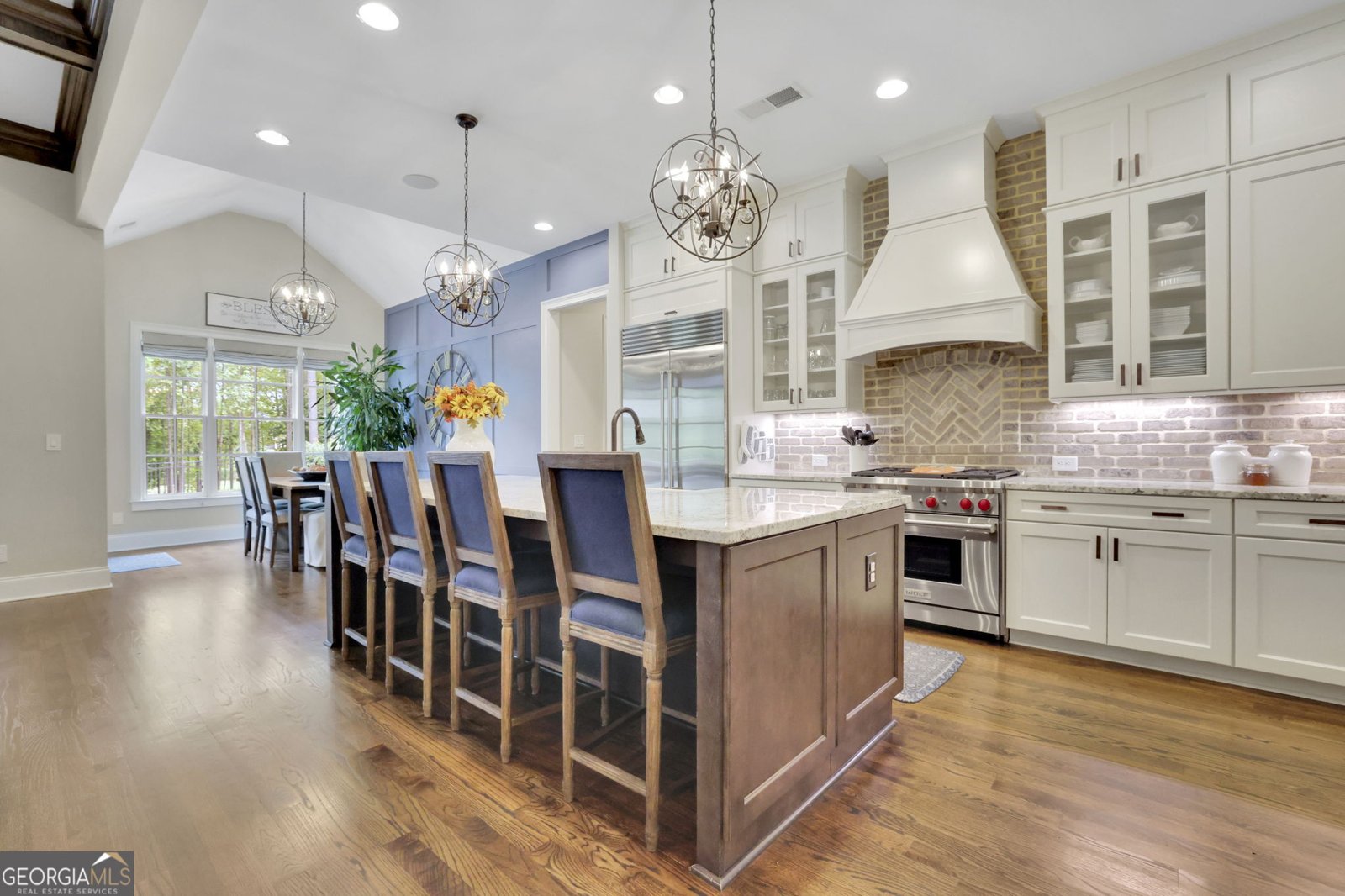 1013 Summit View Lane Alpharetta - 1