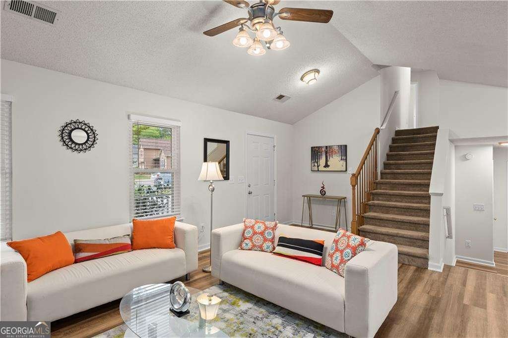 1700 English Ivey Lane Kennesaw - 27