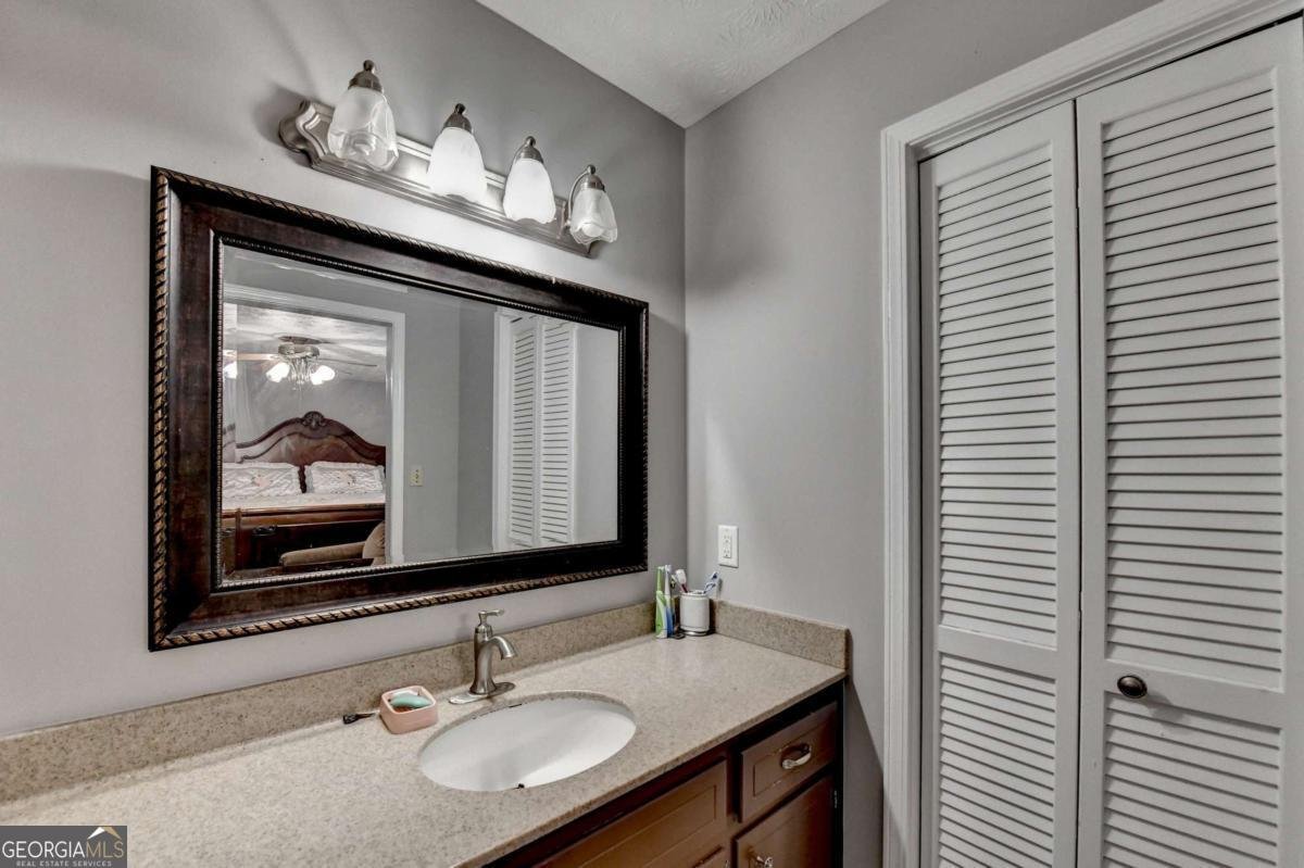 624 River Oak Loop Lawrenceville - 36