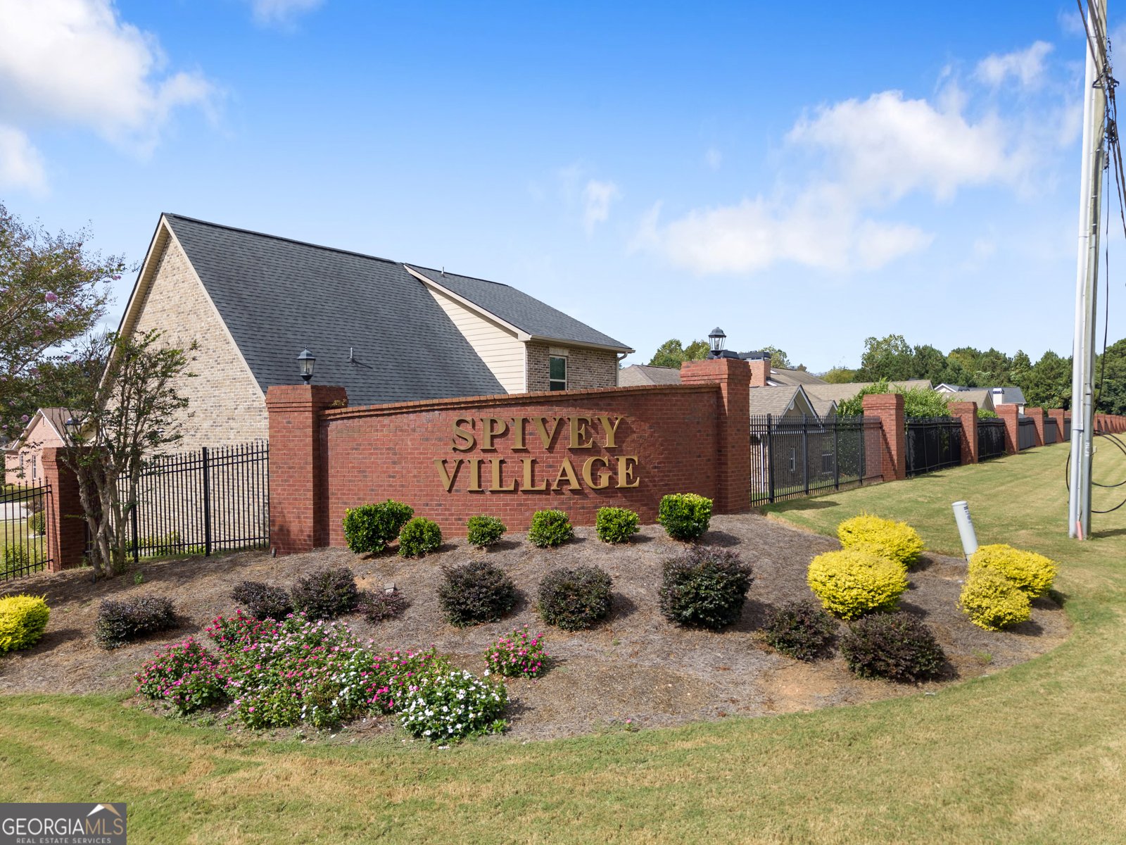 1979 SPIVEY VILLAGE Drive Jonesboro - 2