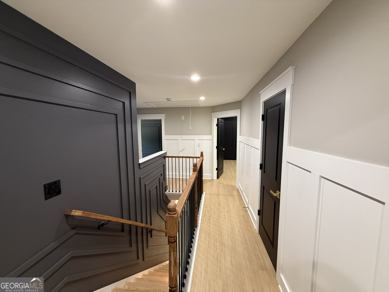 320 Pine Valley Drive Royston - 2