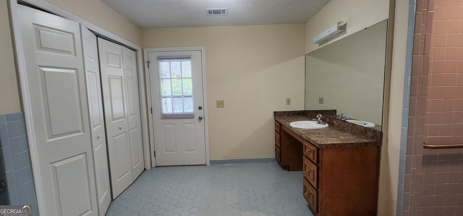 920 Ashland Avenue Columbus - 28
