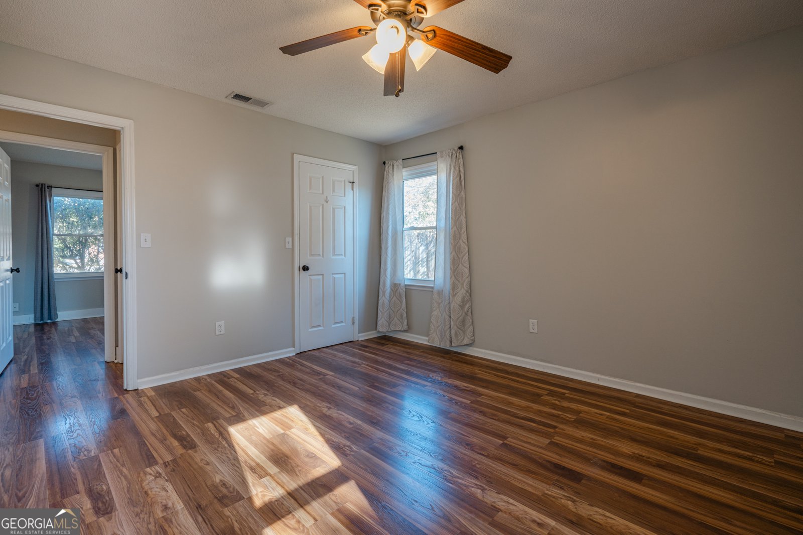 617 Pineview Court Hinesville - 27