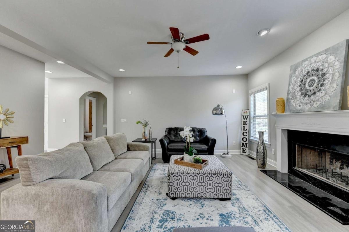 4805 SHELBOURNE Drive Cumming - 11
