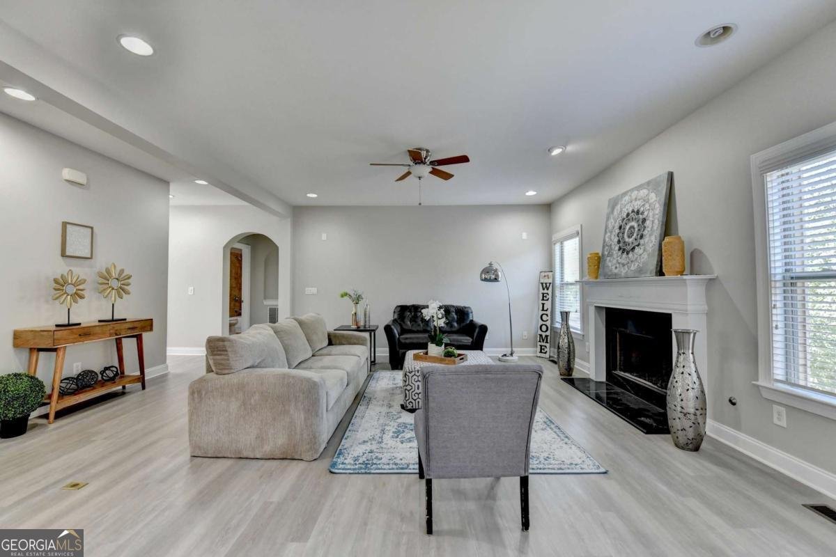 4805 SHELBOURNE Drive Cumming - 12