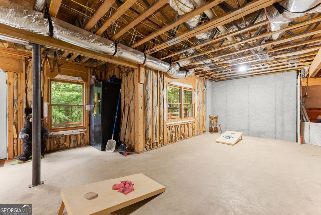 994 Whispering Pine Lane Cherry Log - 19