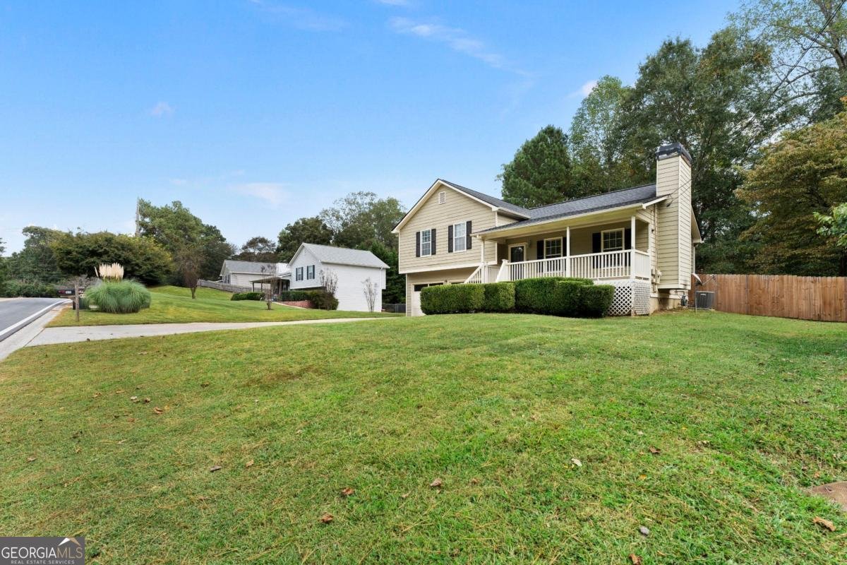 1890 Seals Road Dallas - 3