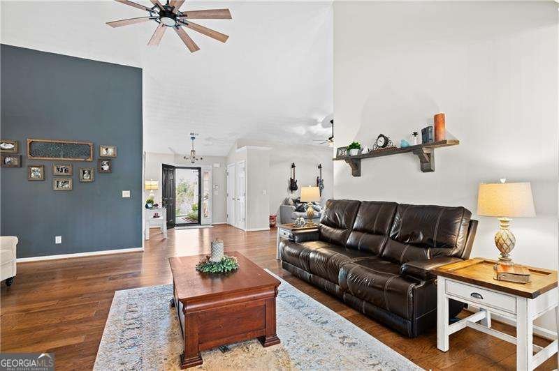 272 Kades Cove Drive Dallas - 9