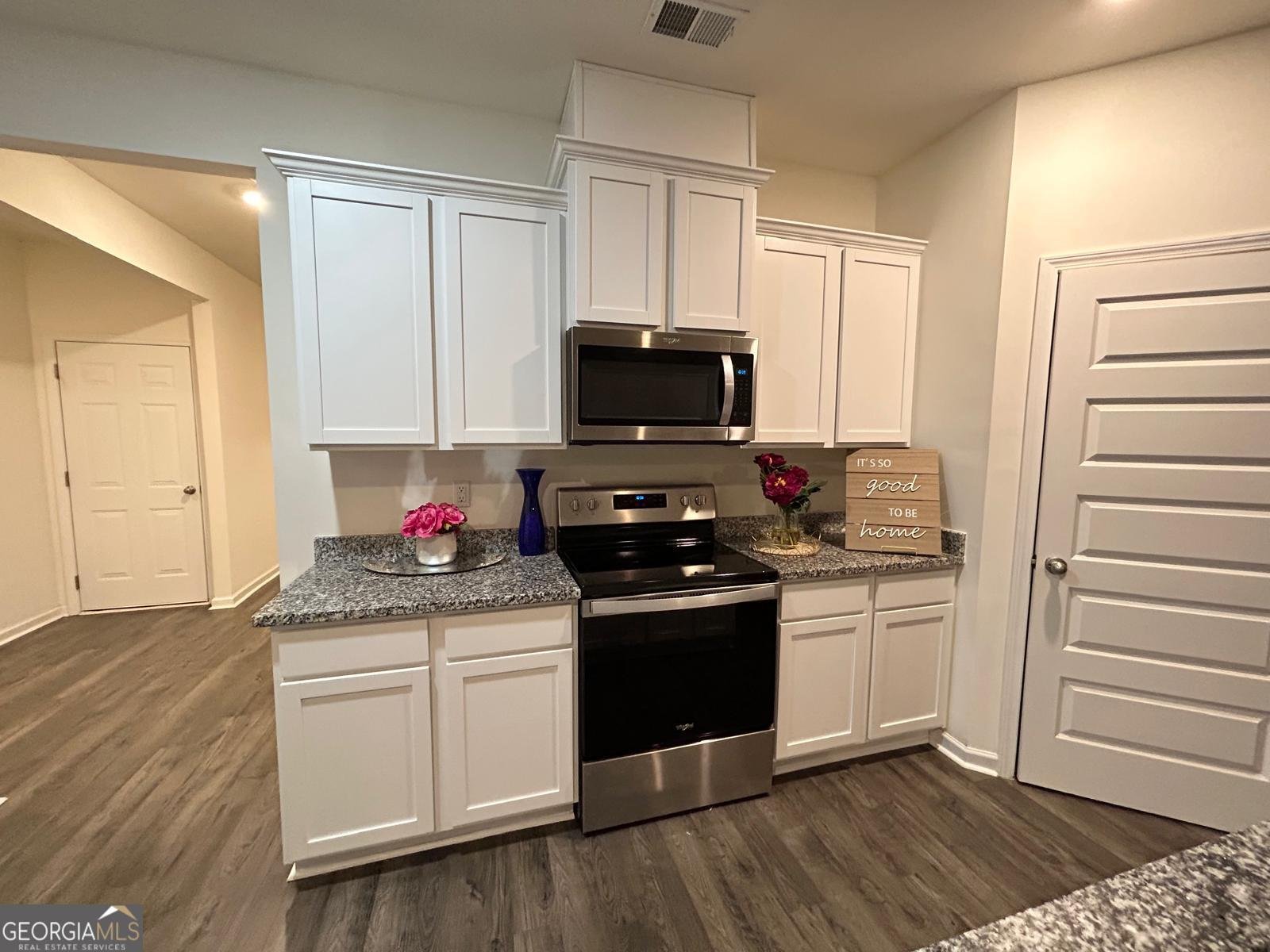 215 Barnyard Way Perry - 14