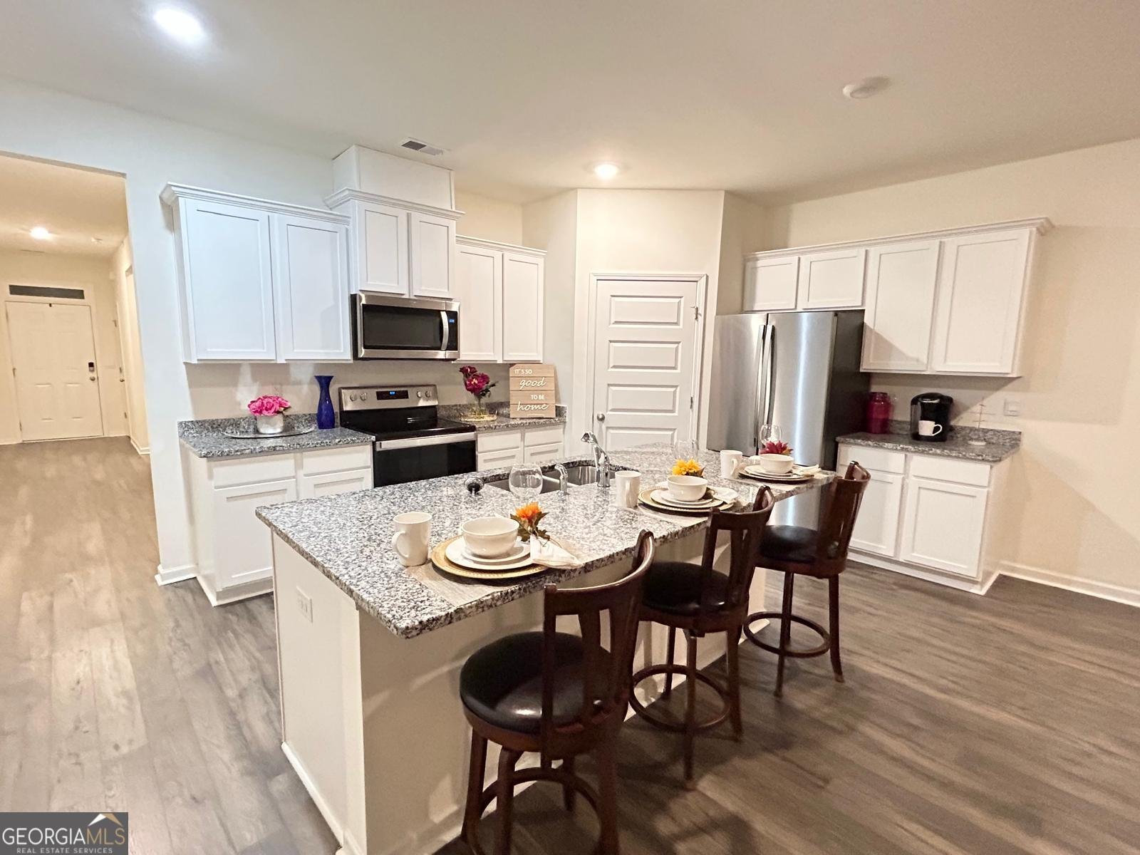 215 Barnyard Way Perry - 16