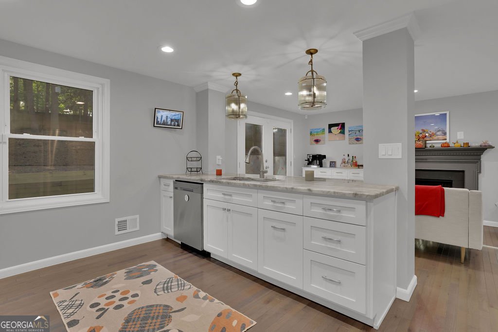 9715 Pond Circle Roswell - 26
