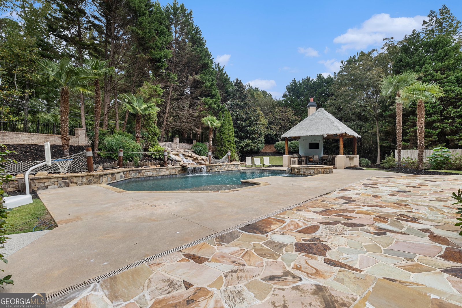 5005 Heatherwood Court Roswell - 40