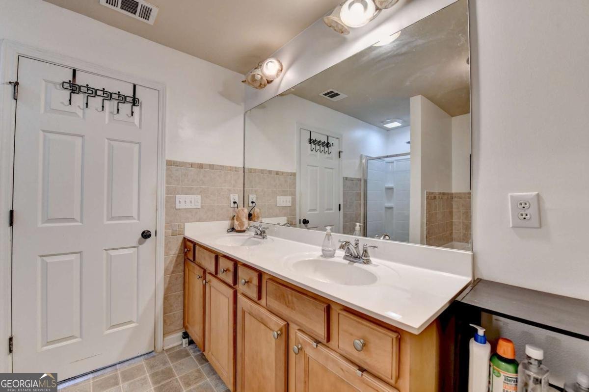 1177 Ridenour Boulevard Kennesaw - 10