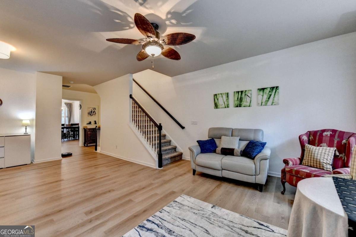 1177 Ridenour Boulevard Kennesaw - 31