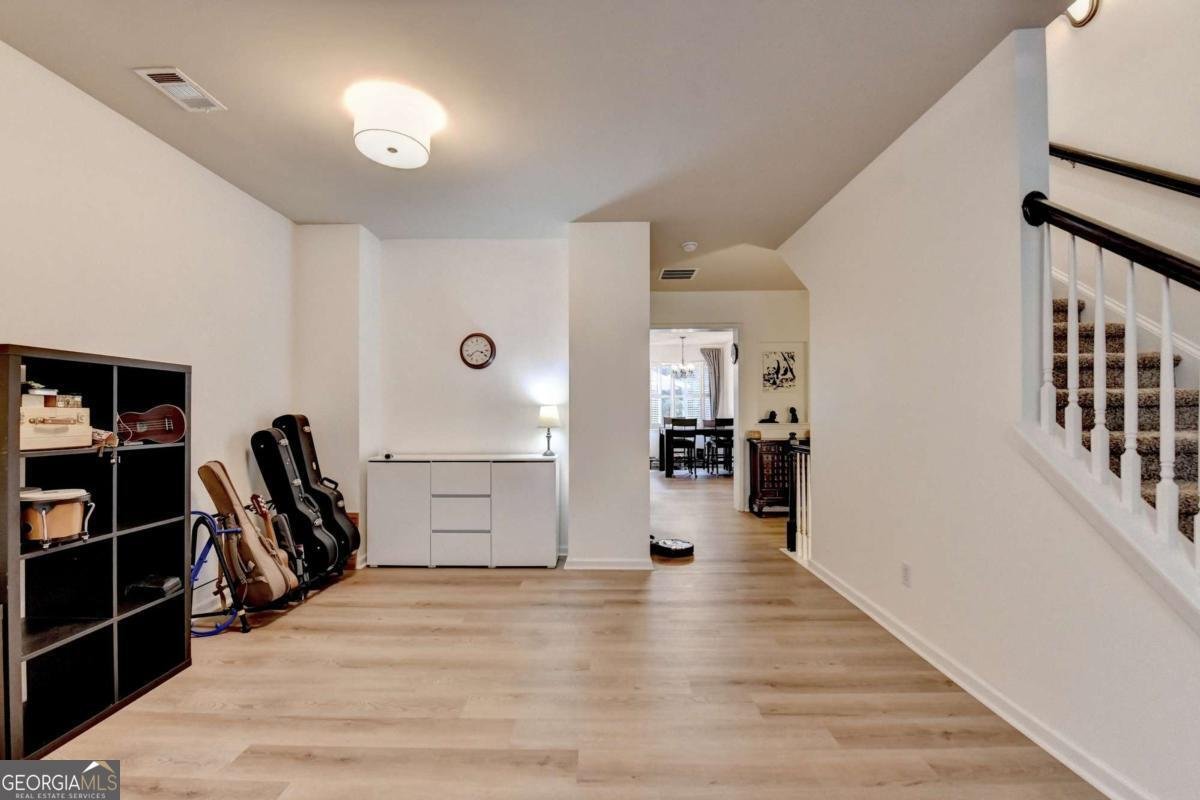 1177 Ridenour Boulevard Kennesaw - 33
