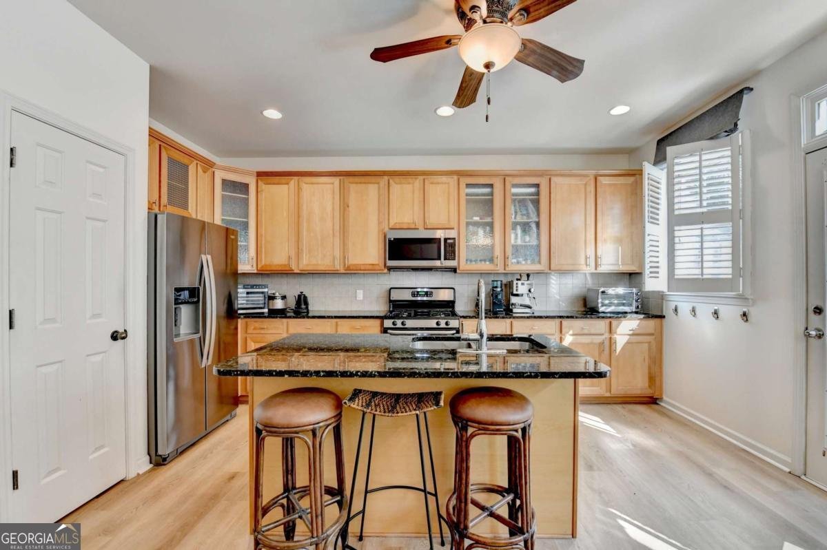 1177 Ridenour Boulevard Kennesaw - 40
