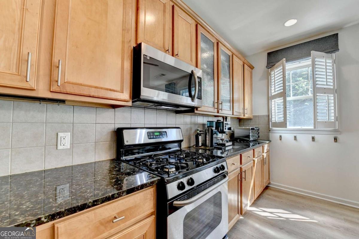 1177 Ridenour Boulevard Kennesaw - 7