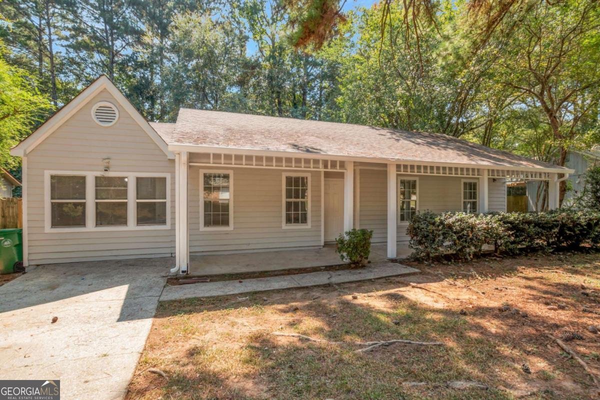 4767 White Oak Path Stone Mountain - 1