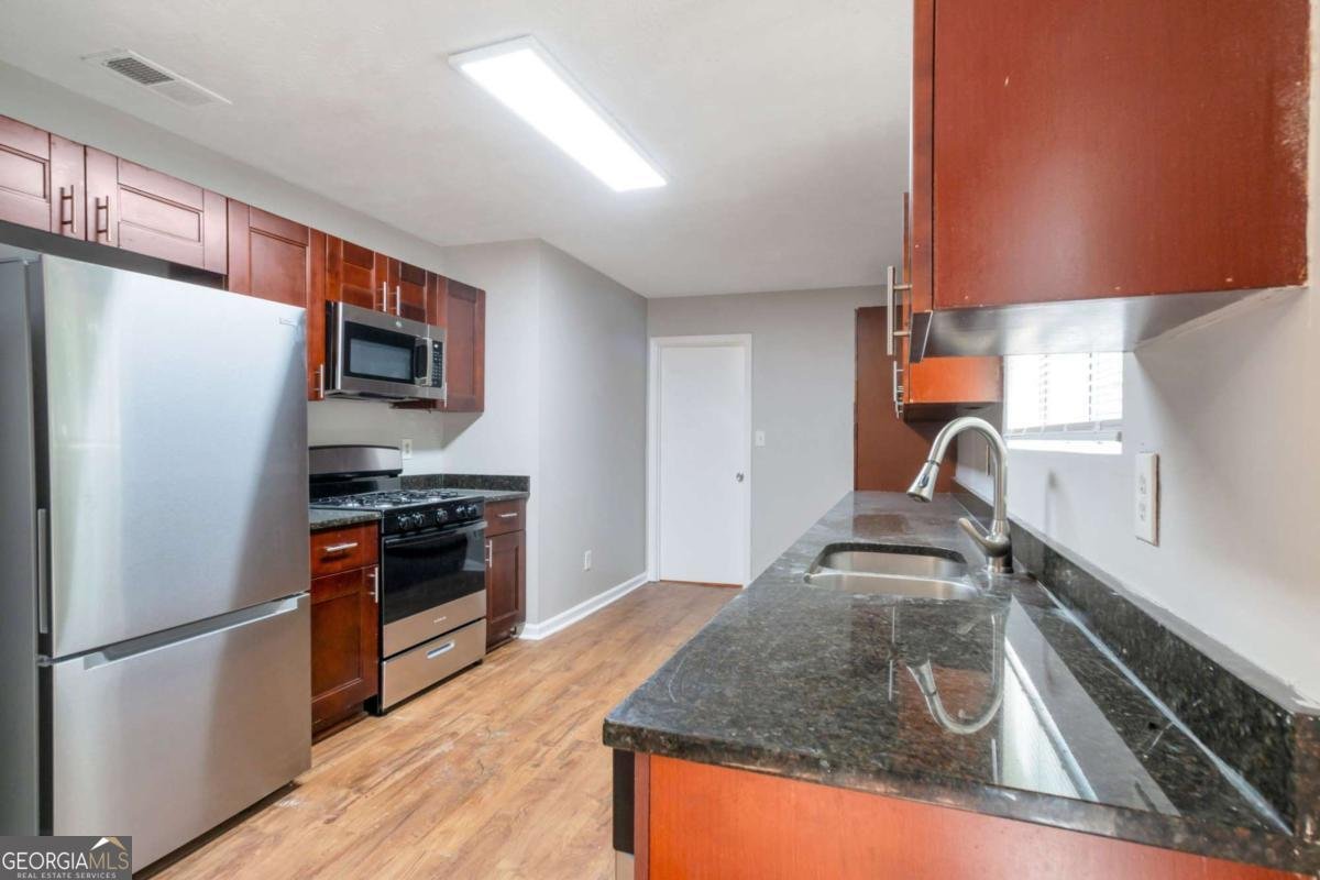 4767 White Oak Path Stone Mountain - 11