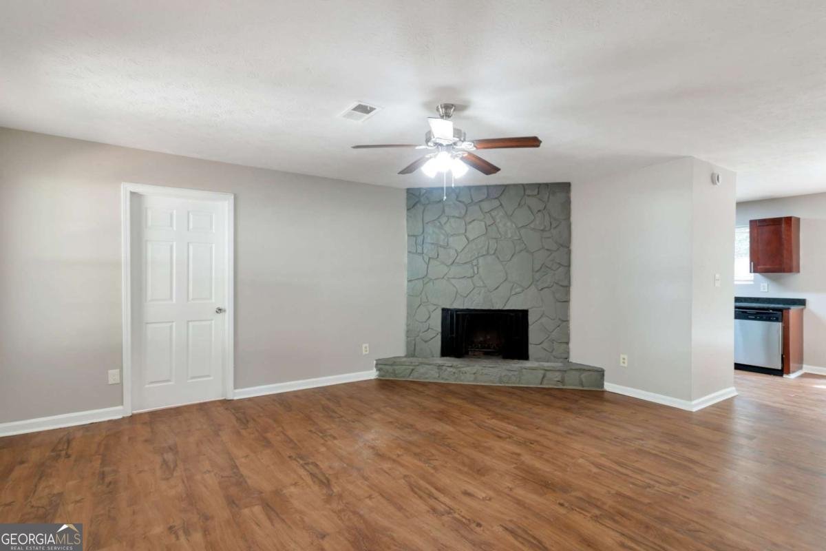 4767 White Oak Path Stone Mountain - 6