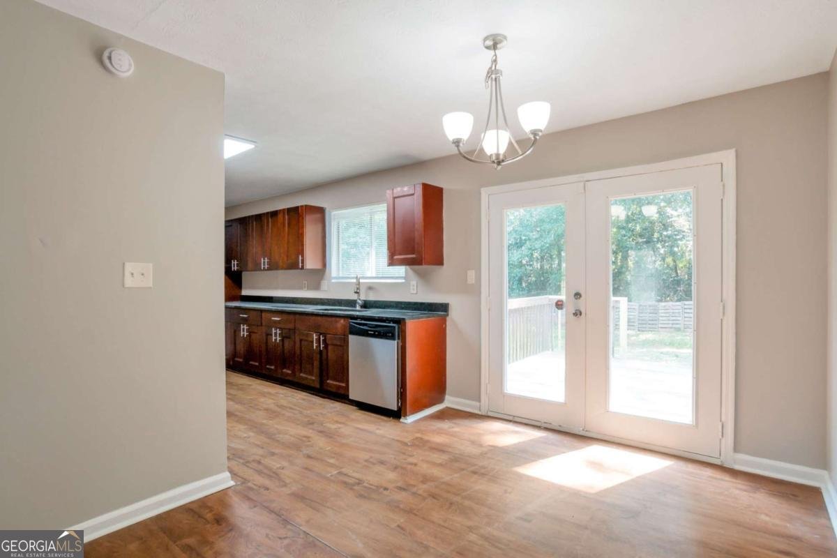 4767 White Oak Path Stone Mountain - 9
