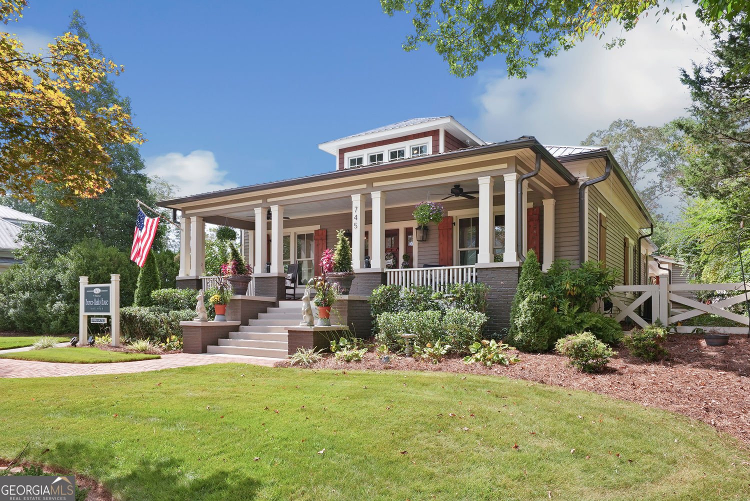 745 Washington Street Clarkesville - 3