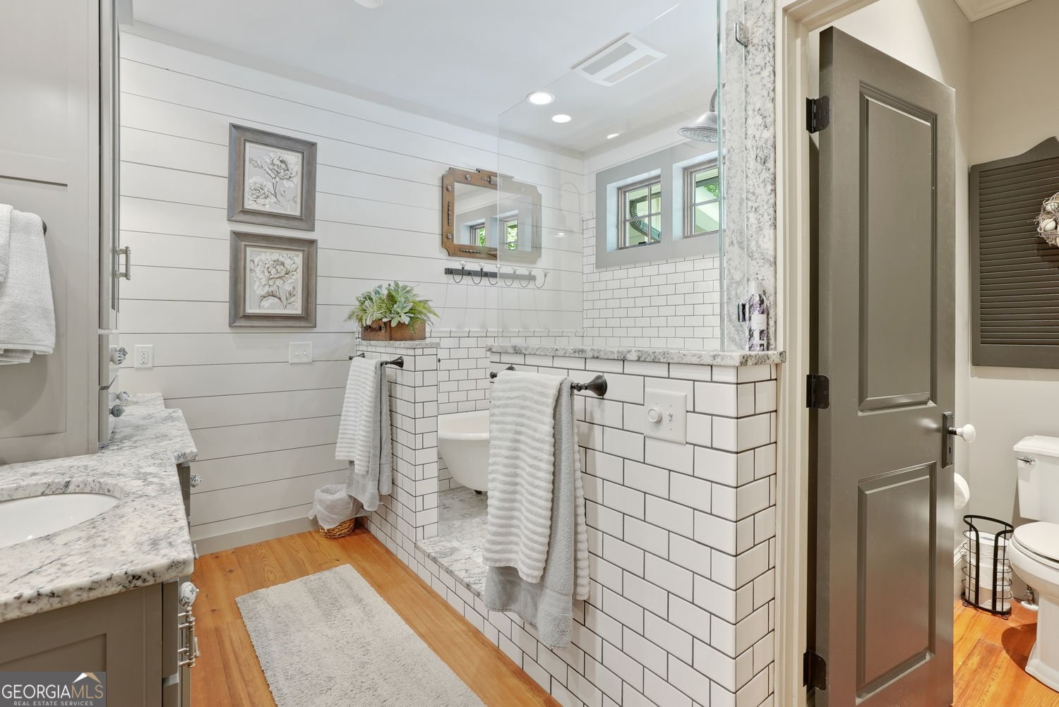 745 Washington Street Clarkesville - 30