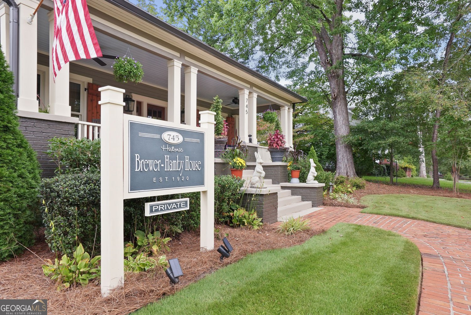 745 Washington Street Clarkesville - 4