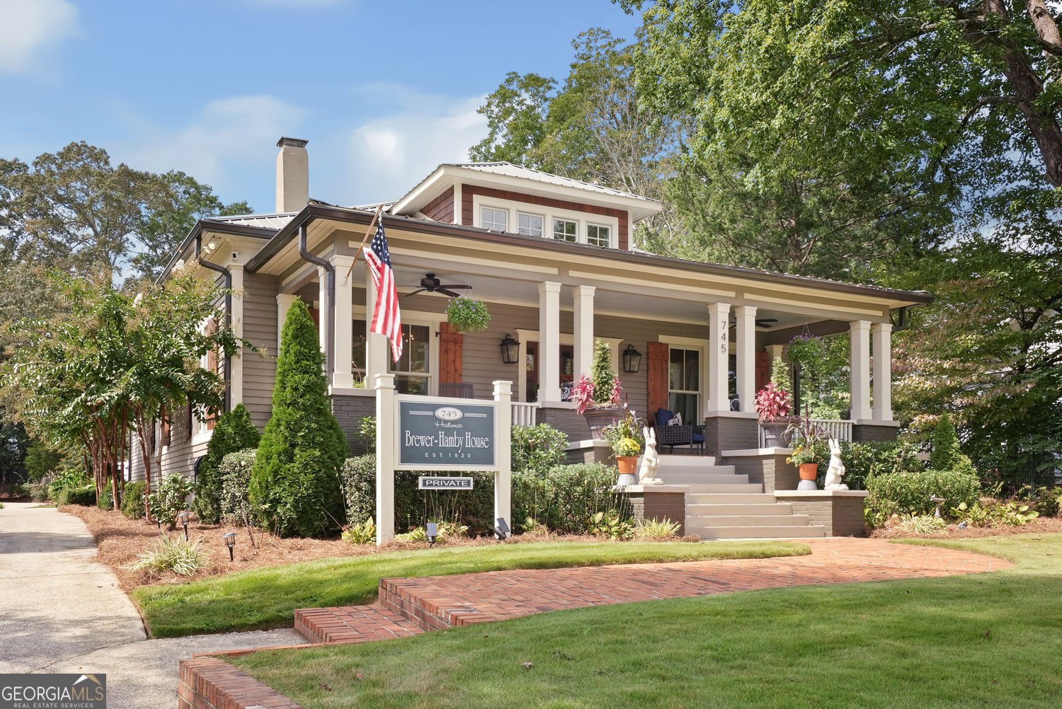 745 Washington Street Clarkesville - 54