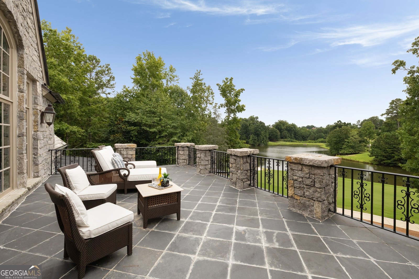 929 Middle Fork Trail Suwanee - 29