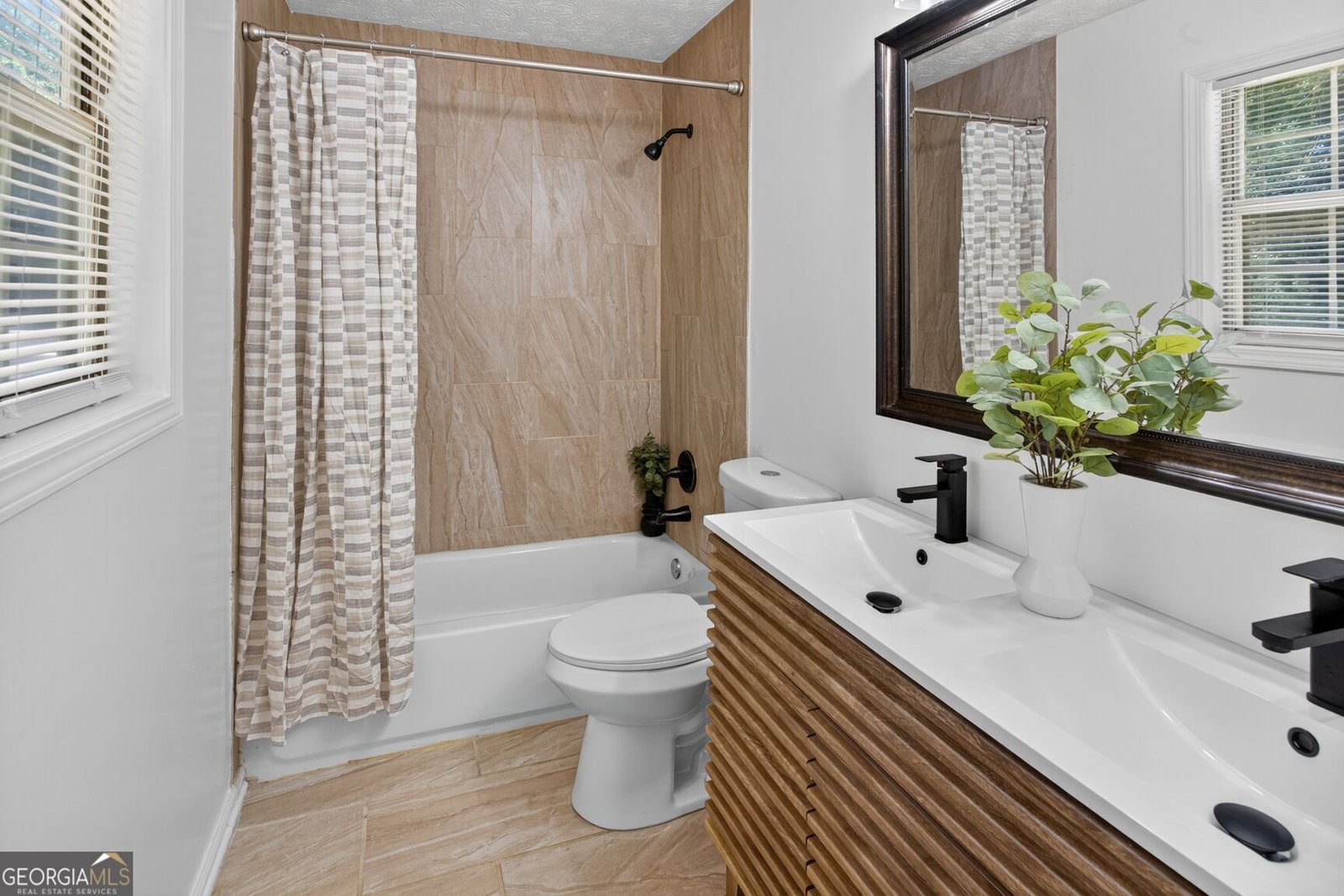 5810 Mistyview Drive Rex - 29