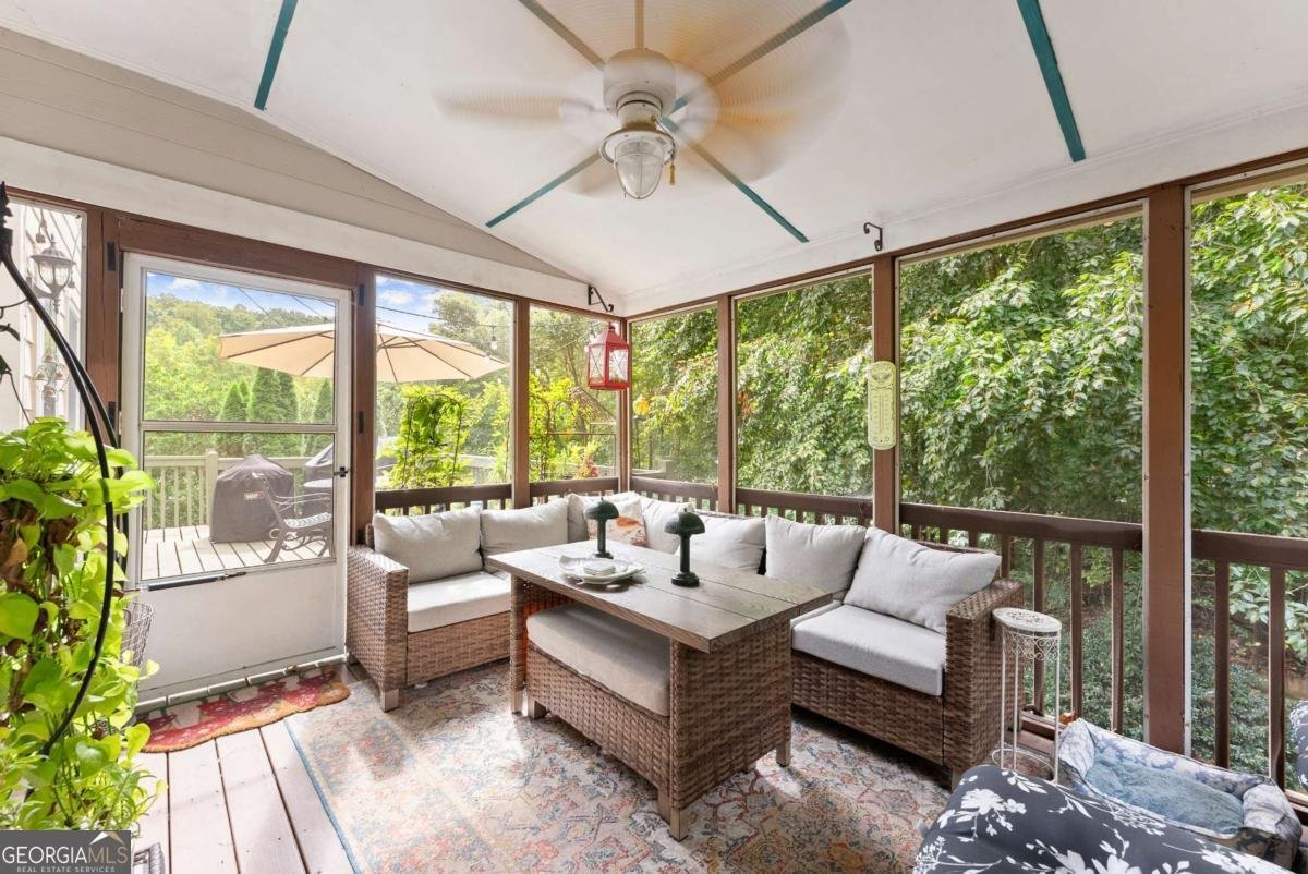 825 Mill Garden Place Cumming - 27