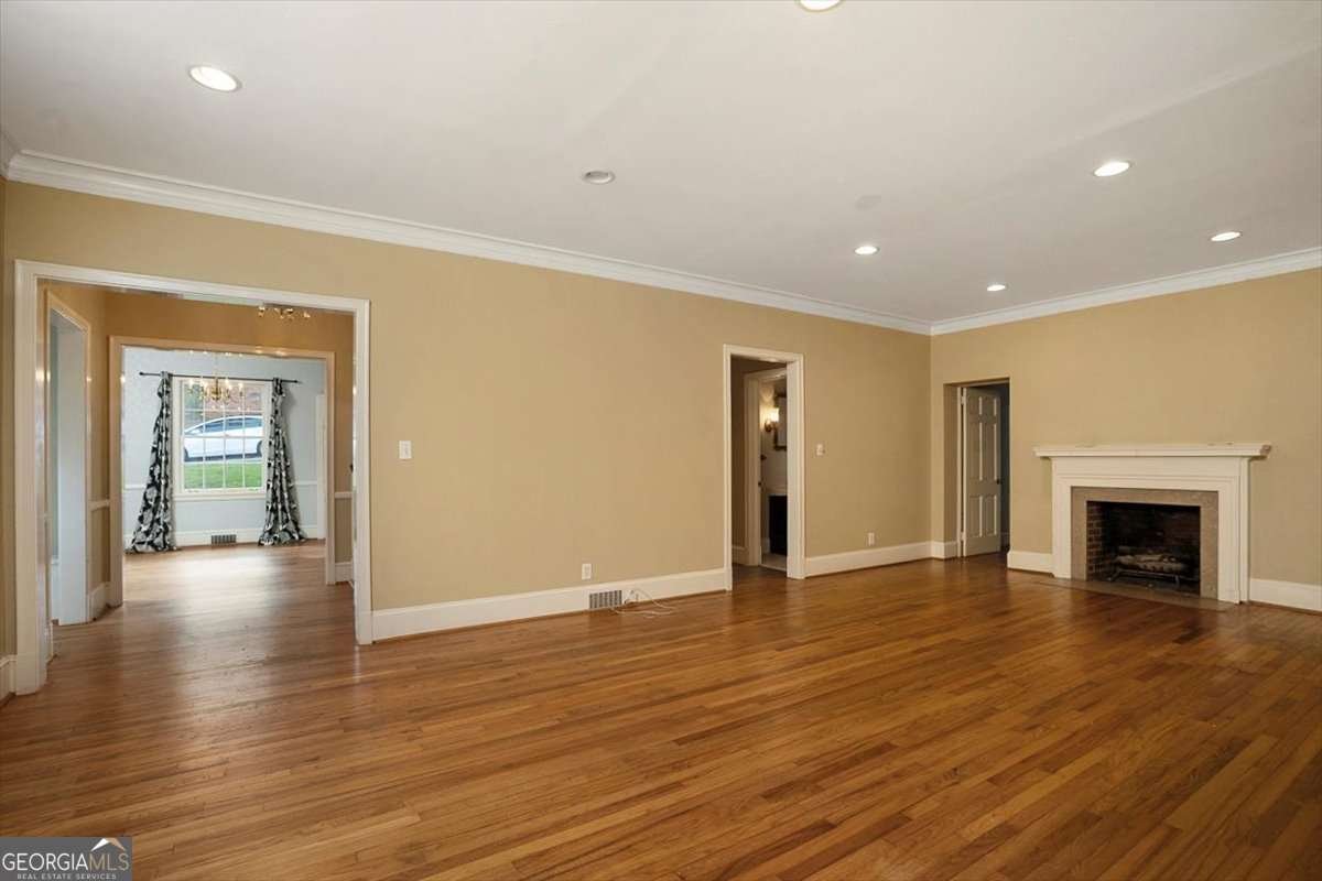 515 Hampton Court Athens - 13