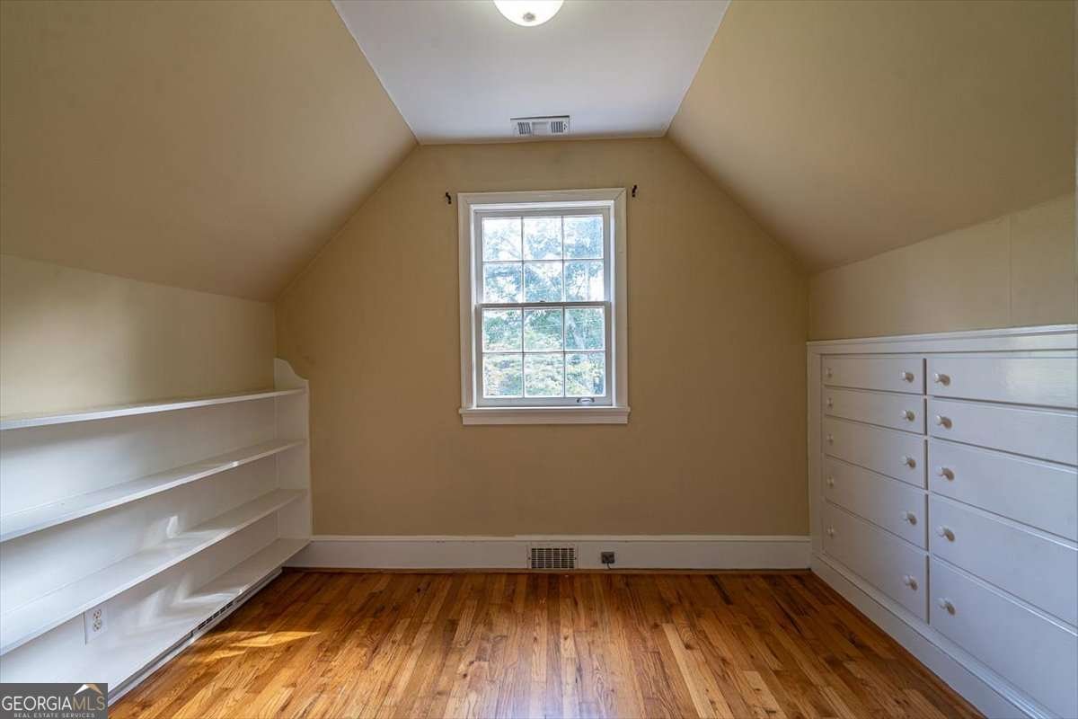 515 Hampton Court Athens - 25