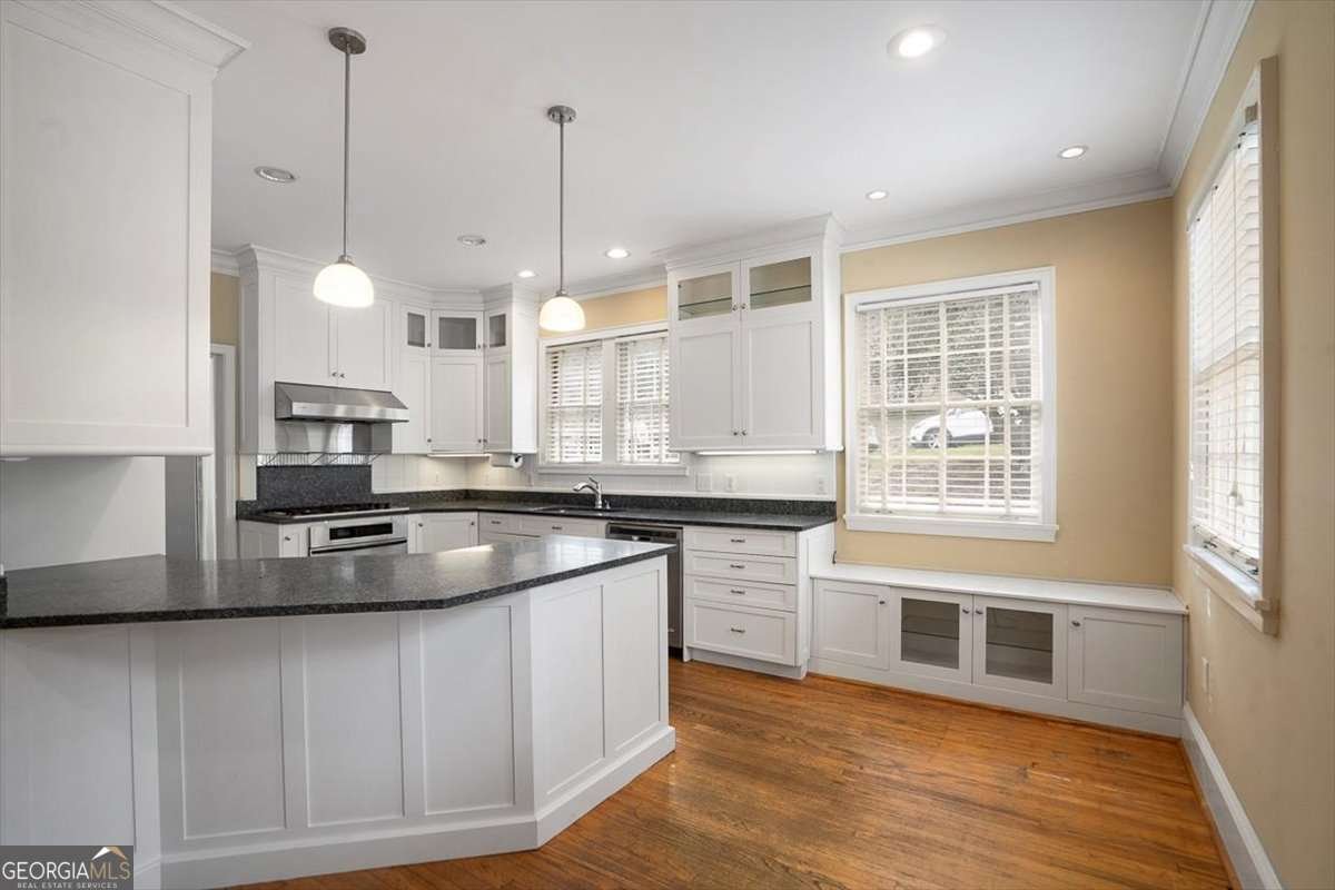515 Hampton Court Athens - 6
