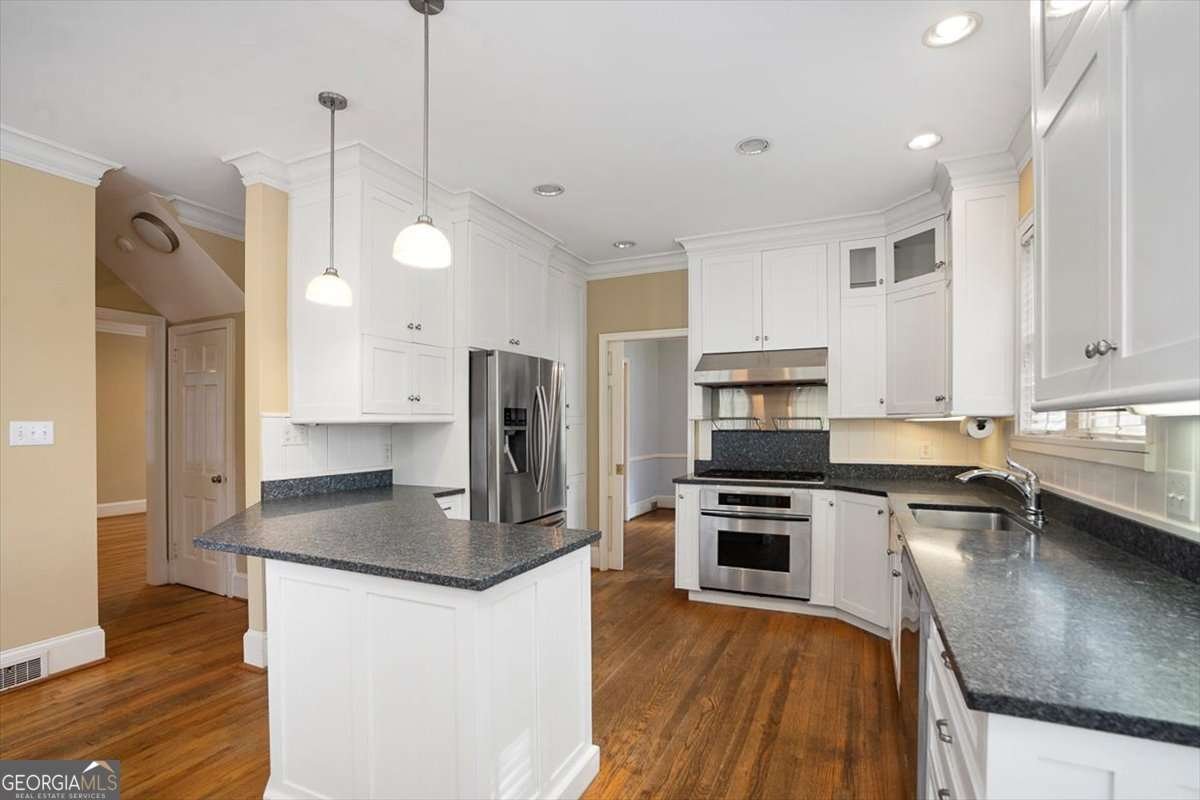 515 Hampton Court Athens - 7