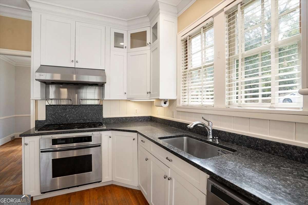 515 Hampton Court Athens - 8